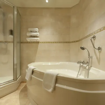 Emma Ρότερνταμ