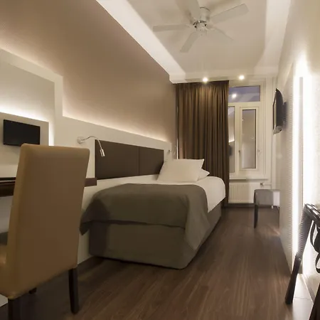 Emma Hotel 3*