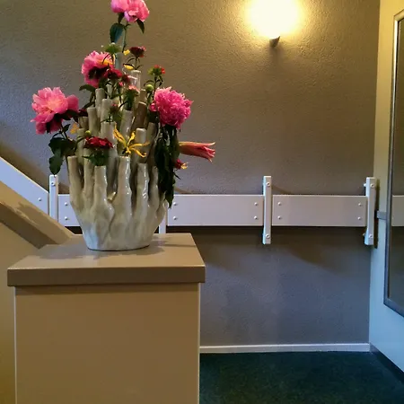 Hotel Emma 3*
