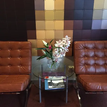 Hotel Emma 3*